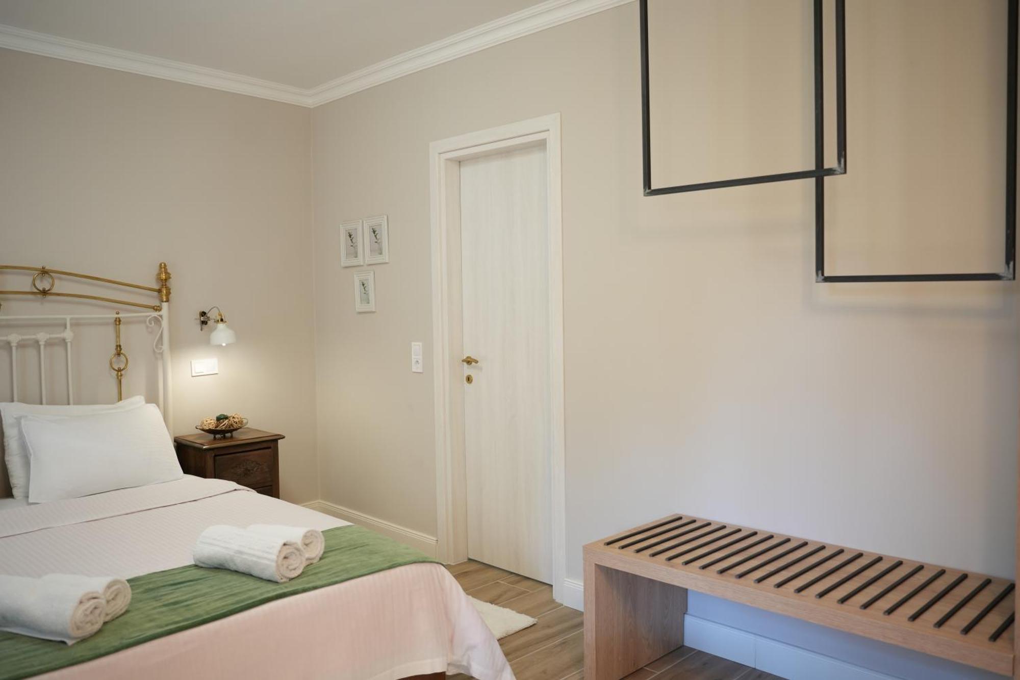 Guesthouse Doma Est 1991 Arachova Dış mekan fotoğraf