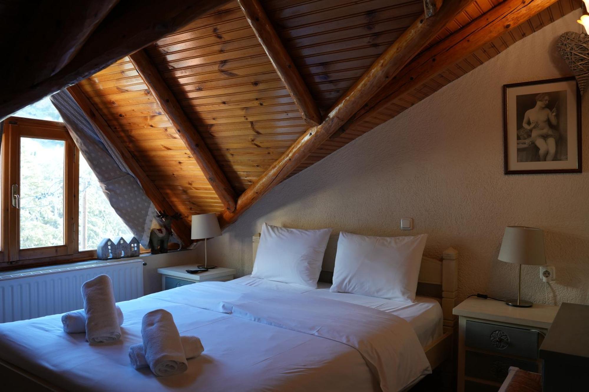 Guesthouse Doma Est 1991 Arachova Dış mekan fotoğraf