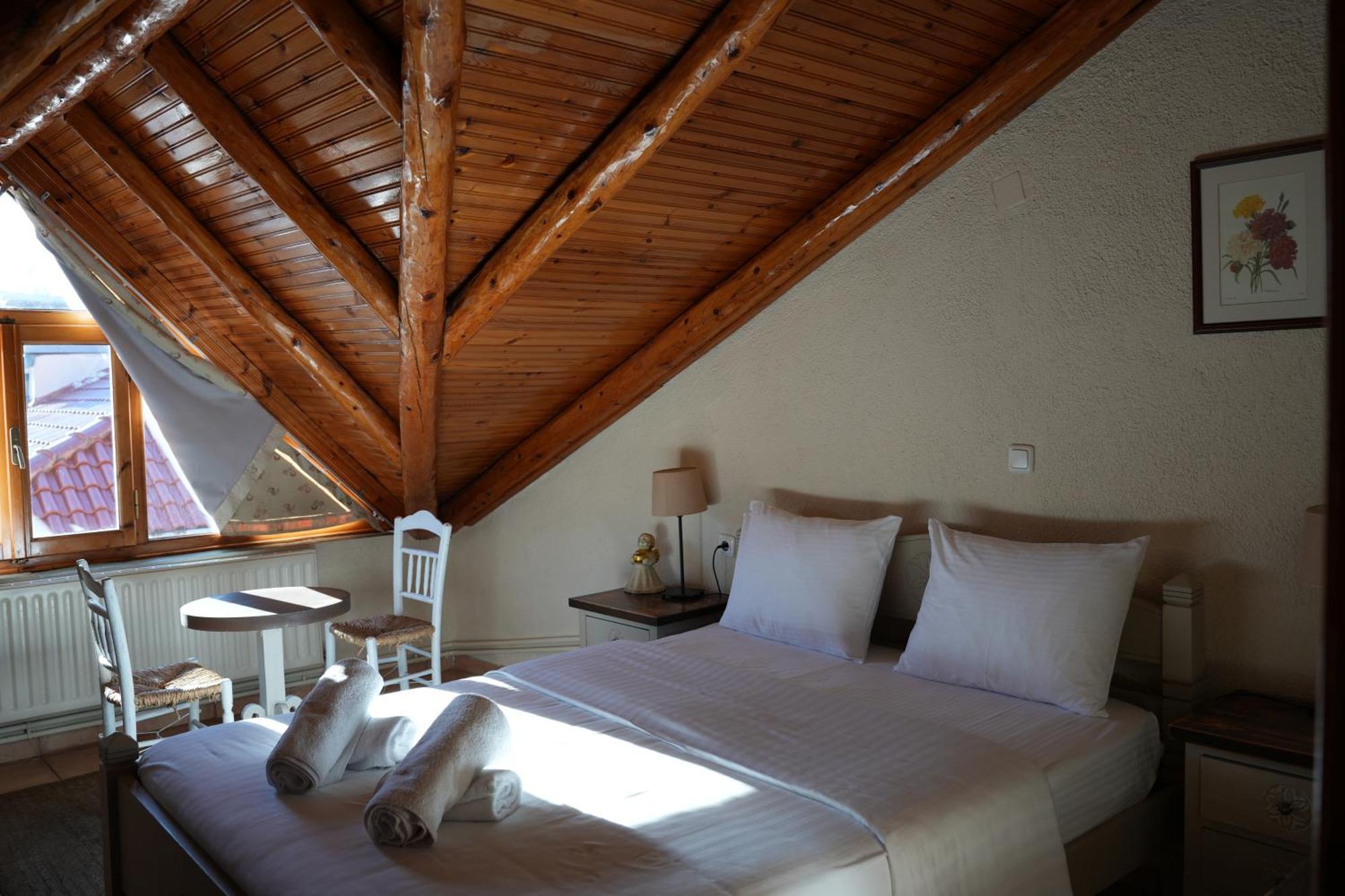 Guesthouse Doma Est 1991 Arachova Dış mekan fotoğraf