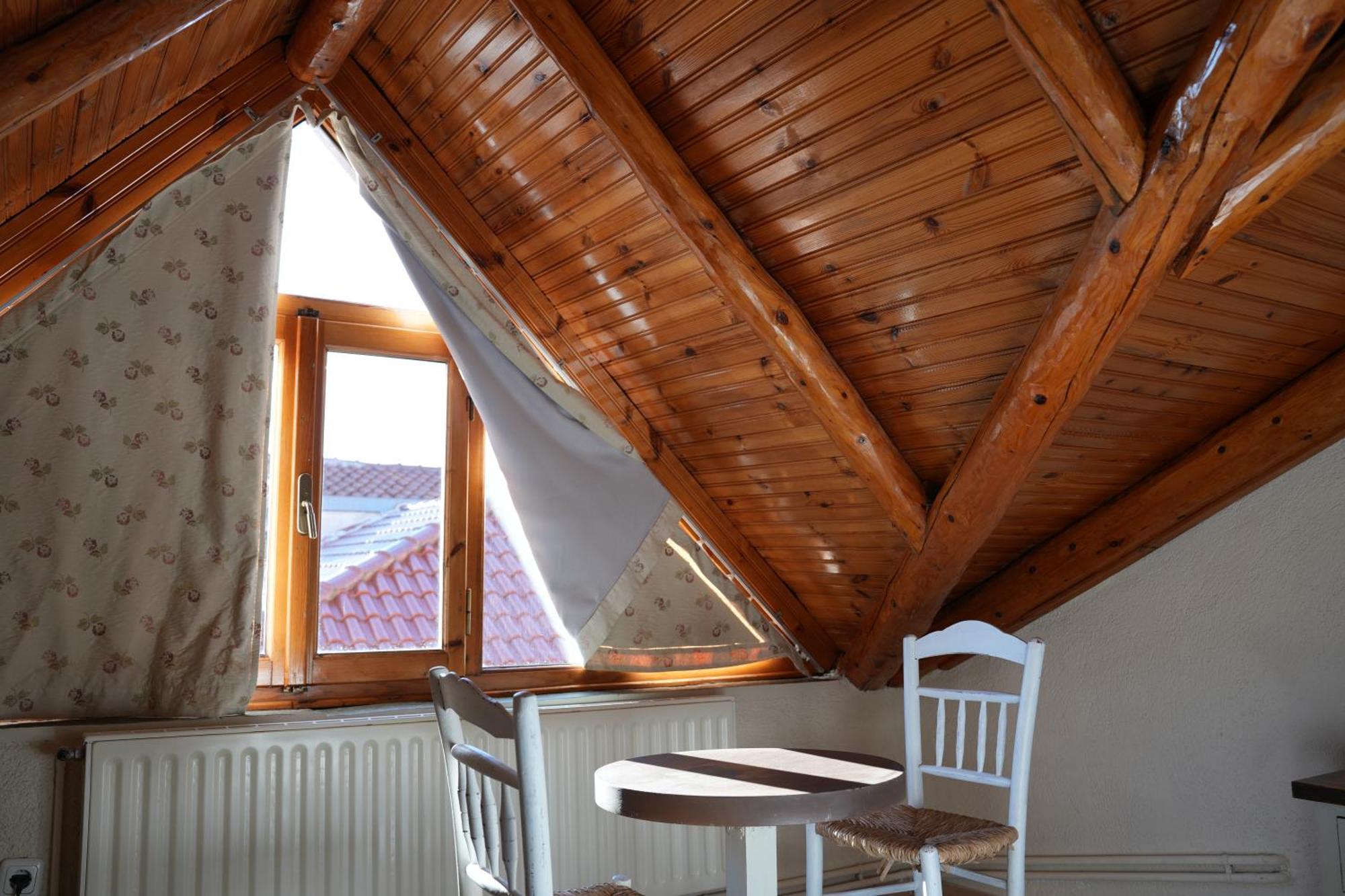 Guesthouse Doma Est 1991 Arachova Dış mekan fotoğraf