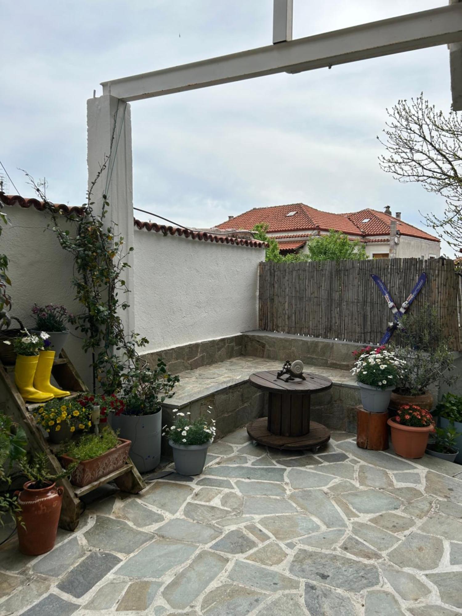 Guesthouse Doma Est 1991 Arachova Dış mekan fotoğraf